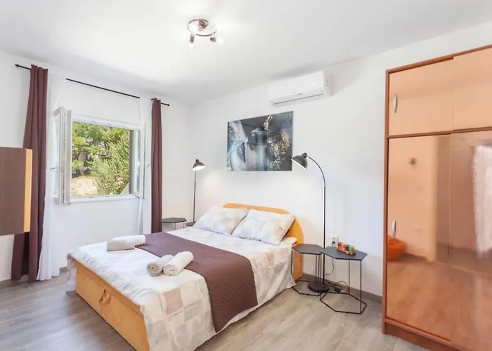 Villa Cupido In Makarska, Private Pool Makarska